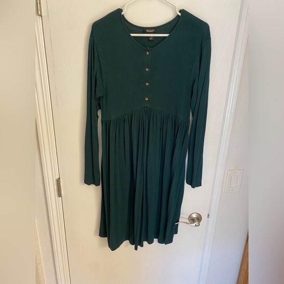 New Look Maternity/Nursing Dress - Picture 5 of 5